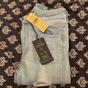 Hi rise distressed jeggings